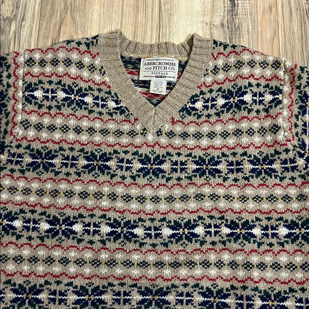 Vintage Abercrombie & Fitch V-neck Fair Isle 100% Wool Shetland Sweater Sz M - Picture 3 of 7